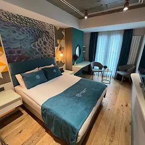 royal-galata-hotel.istanbul-turkeyhotels.com/